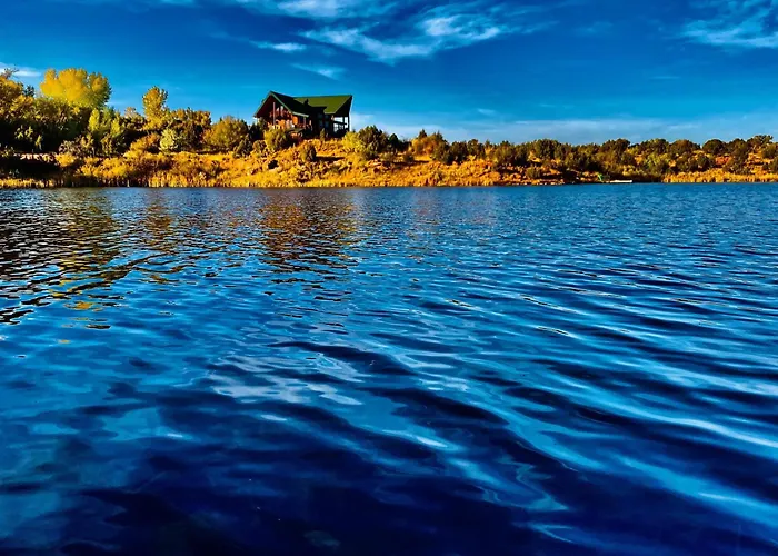 Spectacular Lake And Fishing Resort